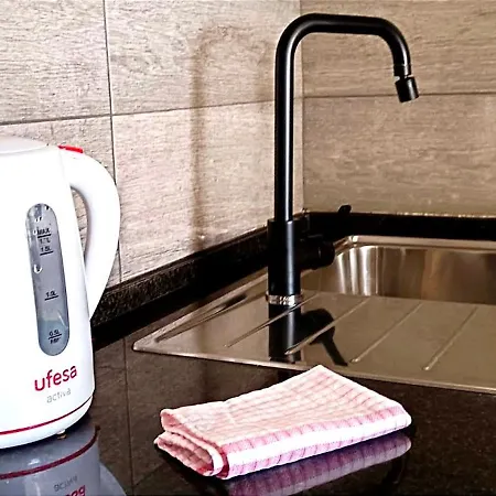 El Pisito La Dolce 卡门港